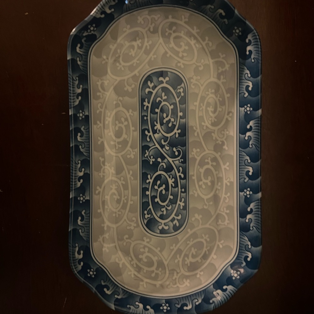 Seokchon Loko Blue and White Decorative Serving Plate